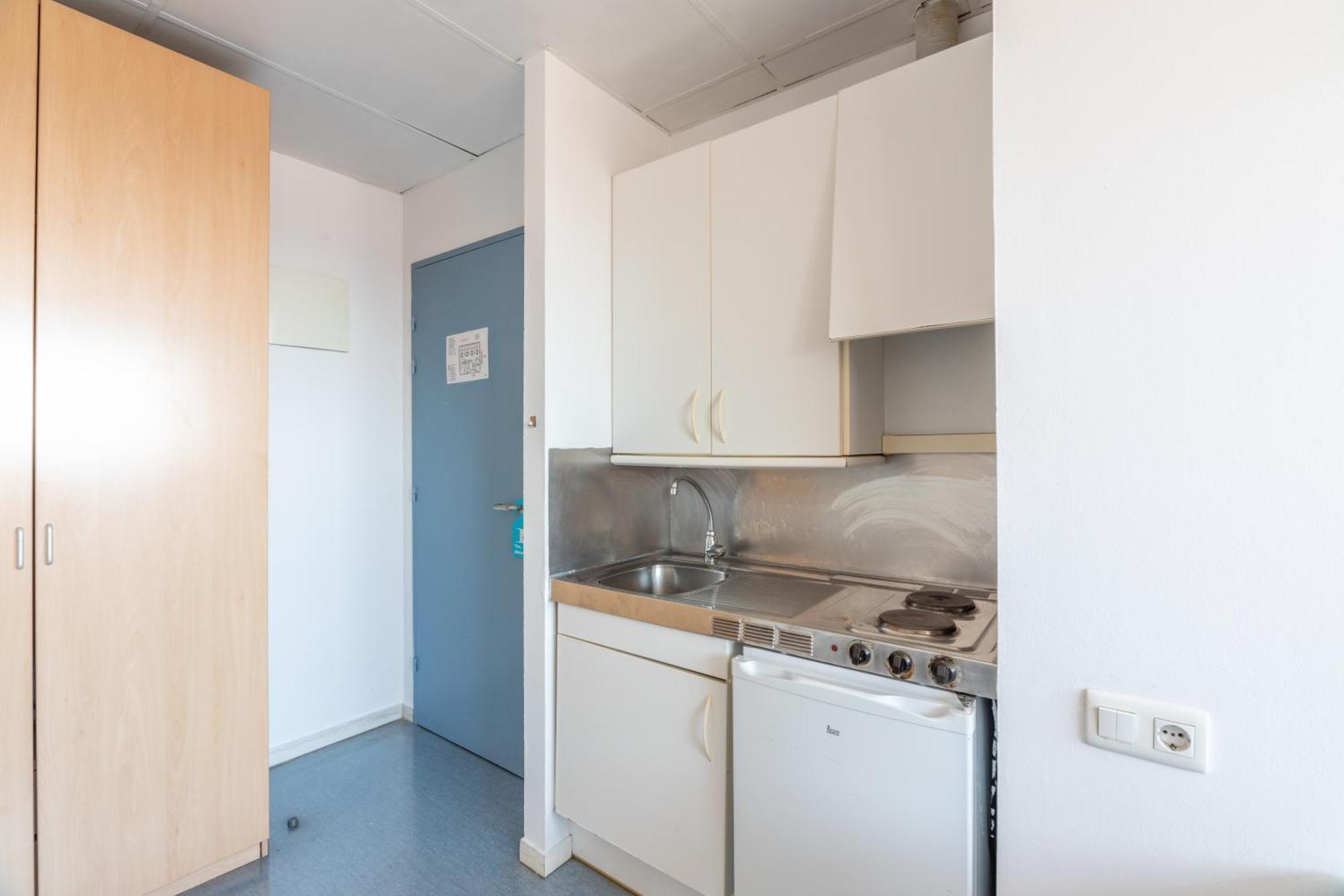 Residencia Universitaria Resa Lesseps Barcelona Ngoại thất bức ảnh